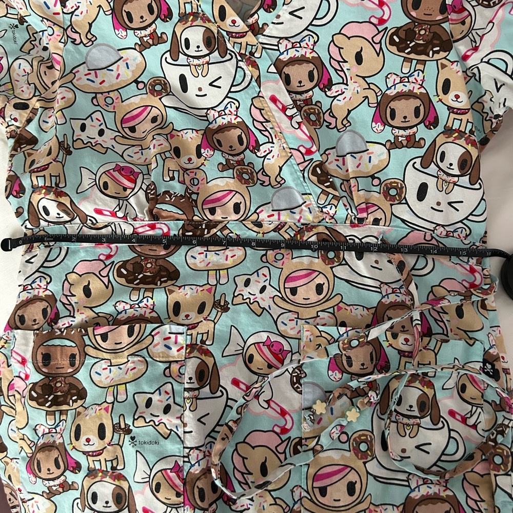 Women’s Tokidoki Scrub Top - Picture 5 of 7
